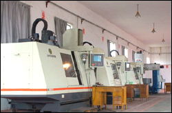 無錫港盛港口機(jī)械 深耕港口設(shè)備領(lǐng)域，傳承卓越制造精神